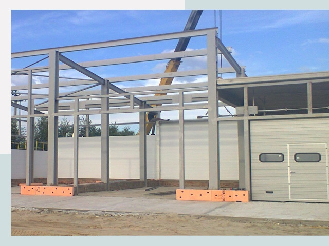 Строительство автосервисов от СтальСтрой-Рсв по цене 616 руб.