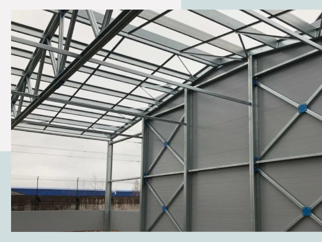 Каркасные ангары от СтальСтрой-Рсв по цене от 616 руб.